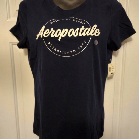 Aeropostale graphic tee - Picture 2 of 2